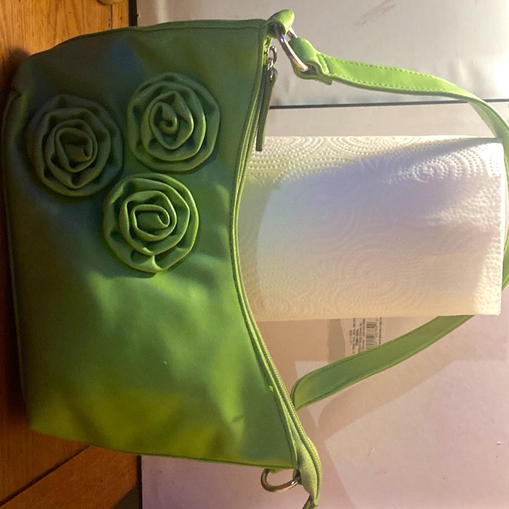 Not really sure what brand this is but it reminds me of Donna from the 70’s show